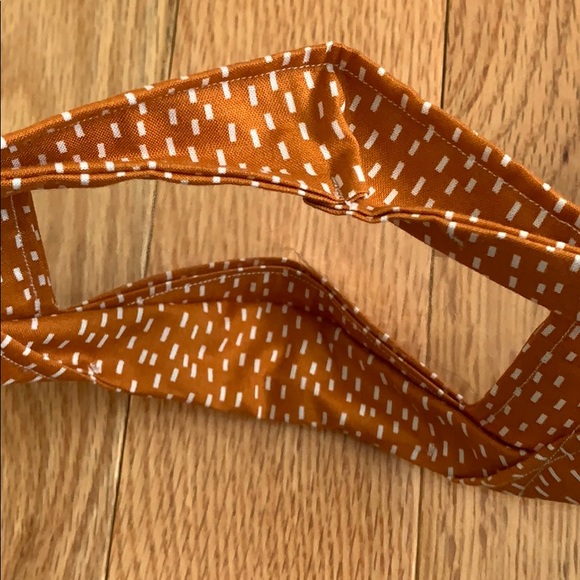 Brand New See-Thru Mask - Picture 4 of 5
